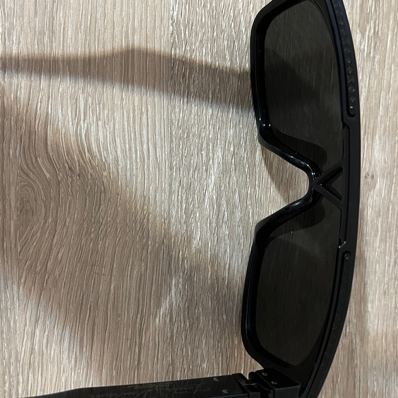 LOUIS VUITTON 1.1 Millionaires Sunglasses - Picture 11 of 14
